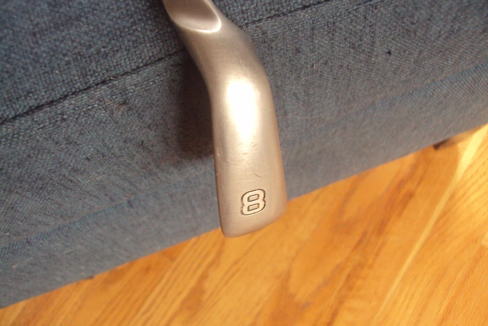 Ping Prodi-G Black Dot 8 iron youth graphite 33" - Image 1 of 4