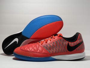 nike indoor shoes