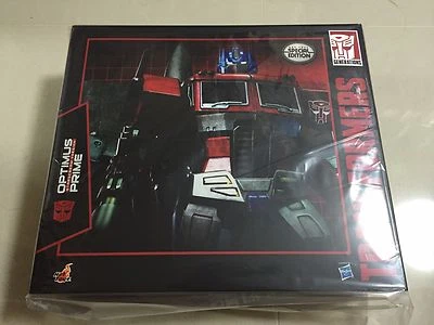 Hot Toys TF 001 Transformers Optimus Prime Starscream Version (Special Ver) NEW - Image 1 of 2