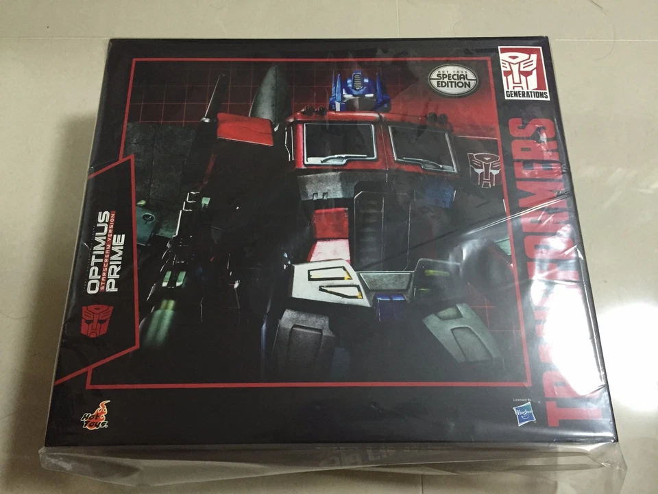 Transformers Generation 1 Optimus Prime Special Edition Starscream Version, Sideshow Collectibles Exclusive
