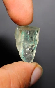 Aquamarine, Raw Aquamarine Rough, Loose Aquamarine raw, Natural Crystal 19.70 Ct - Picture 1 of 3