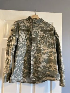 US Army Digital Camo ACU Shirt Jacket Size Small Short Coat Army Combat Used - Picture 1 of 4