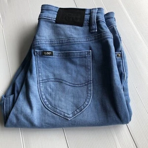 Lee Jeans Highlicks Crop Size 9 Light Blue EUC - Picture 1 of 7