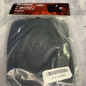 NEW Venum "Kontact" Lycra/Gel Pro Knee Pads small - Picture 1 of 4