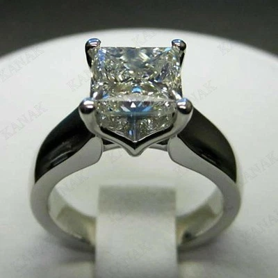 Anillo de compromiso con solitario de talla princesa de diamantes de... - Imagen 1 de 4