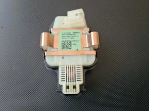 MERCEDES-BENZ GLE W166 Regensensor A2469002603 2017 28241415 - Bild 1 von 5