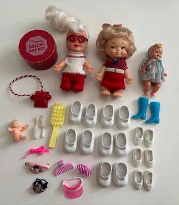 Винтажные куклы 1960-е и аксессуары обувь щетки часы телефон и многое другое - Изображение 1 из 4