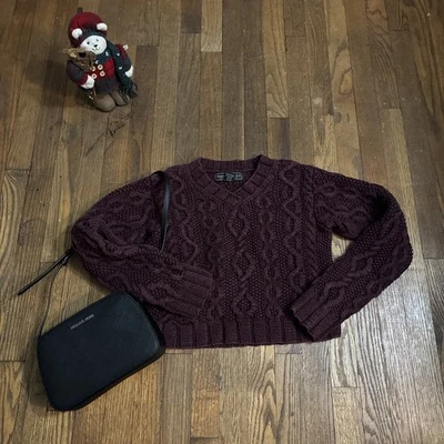 Suéter Pullover Grueso Granate Cuello en V Abercrombie & Fitch Acanalado De Colección Años 90 Pequeño Foto 1 de 4