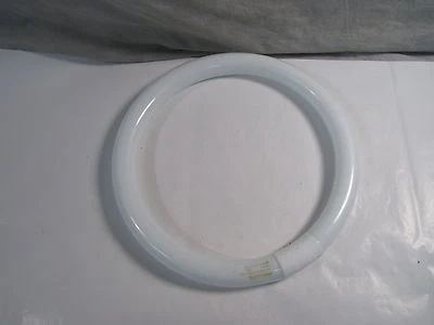 Philips T9 Circline Light Bulb 32W 12" Soft White NEW - Image 1 of 2