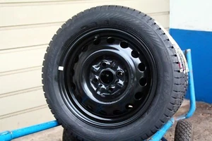 4x Winterräder VW UP SKODA Citigo SEAT Mii 165/70 R14 Winter Kumho Reifen Felgen - Bild 1 von 5