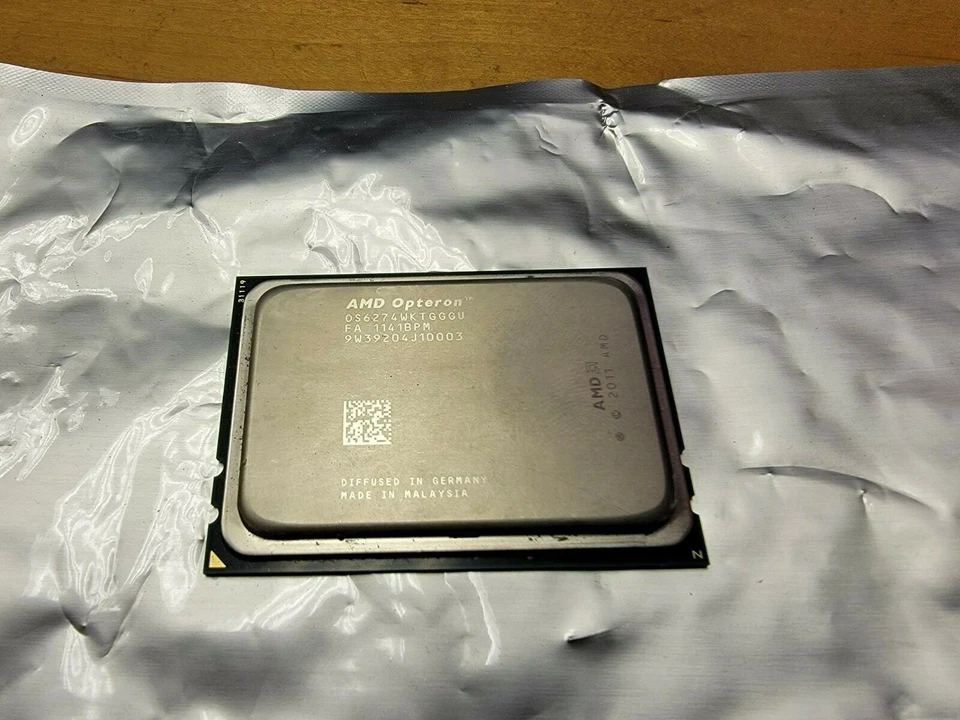 AMD Opteron 6274 2.2GHz 16MB Sixteen Core OS6274WKTGGGU G34 Server CPU Processor - Image 1 of 1