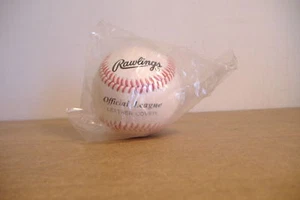~RAWLINGS OFFICIAL LEAGUE~LEATHER COVER~ BASEBALL~MINT - Picture 1 of 2