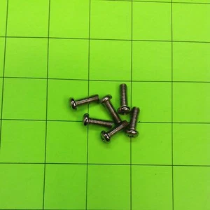 Polaroid FLM-3732 TV Television Screw - Picture 1 of 2