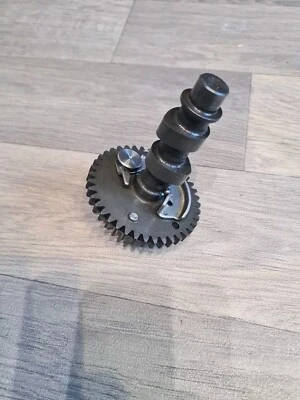 Yamaha F2.5a 2.5hp Camshaft 4 Stroke Outboard 69M-12170-01-00 - Image 1 of 3