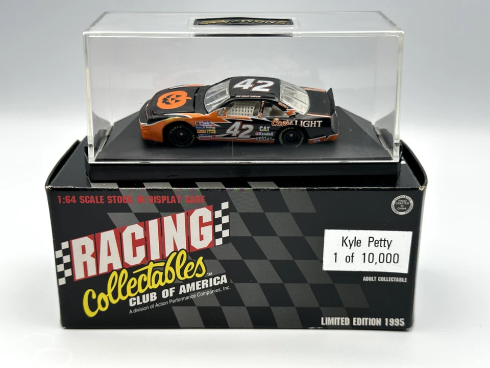 ACTION RACING BUICK PONTIAC GRAND PRIX #42 KYLE PETTY HALLOWEEN COORS, 1:64, NUEVO EN CAJA Foto 1 de 4