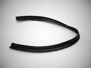 Datsun 240Z 260Z 280Z 1970-78 Lower Door Rubber Seal Left or Right NEW 017 - Picture 1 of 1
