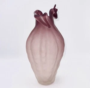 Vintage Frosted Satin Art Glass Vase Mauve Style of Weinstein - Picture 1 of 9