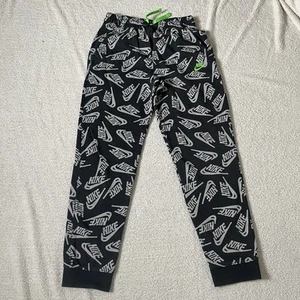 Nike Sweatpants Boys XL Black Fleece All Over Print Tapered Jogger - Picture 1 of 6