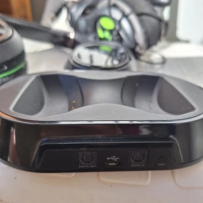 Turtle Beach Ladestation und Kopfhörer - Bild 1 von 4