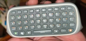 Official Xbox 360 Controller Keyboard/Chat Pad White - Picture 1 of 4