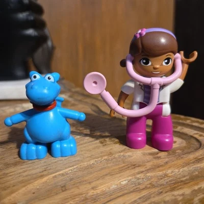 乐高 DUPLO Doc McStuffins & Stuffy Philbert The Blue Dragon 批量迷你公仔 — 第 1/2 张图片
