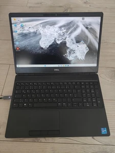 Dell Precision 7560 Workstation | i7-11850H | 32GB | 1TB SSD | T1200 | Ohne Akku - Afbeelding 1 van 8
