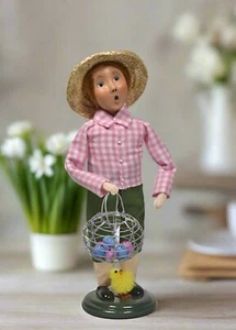 Primitive Colonial Byers Choice Easter Boy with Basket 2258B - Picture 1 of 3