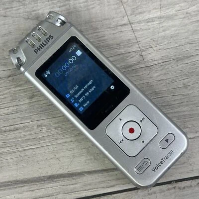 Philips VoiceTracer DVT4110 Silver 2" LCD HiFi Mic 8GB Digital Voice Recorder - Image 1 of 4