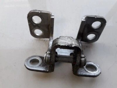 Bisagras capó trasero izquierdo Toyota RAV-4 2007 usadas, originales #690157-92 Foto 1 de 4