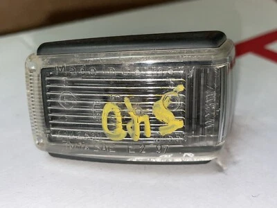00 01 02 03 04 LUZ REPETIDORA GUARDABARROS ORIGINAL VOLVO S40 V40 C70 S70 Foto 1 de 3