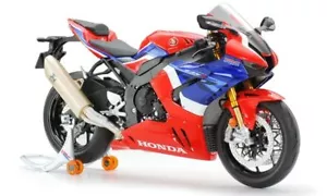 TAMIYA 14138 - KIT A MONTER ET PEINDRE Honda CBR1000RR - R Fireblade SP 1/12 - Foto 1 di 2