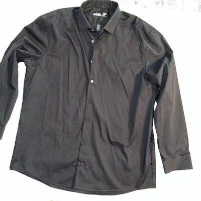 Men’s Shirt Size L - Image 1 of 4