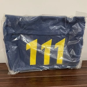 2015 *EXCLUSIVE* Fallout 4 LOOT CRATE Vault 111 Messenger Bag BRAND NEW - Picture 1 of 4
