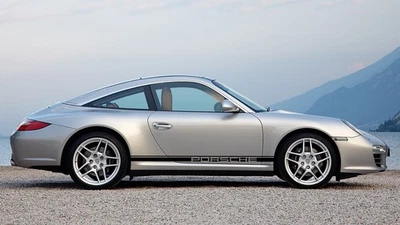 Juego de calcomanías gráficas laterales dobles a rayas personalizadas Porsche 911 2005-2011 997 Foto 1 de 4