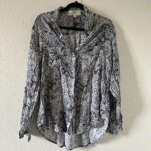 Cloth and Stone Anthology Button Up Shirt Large Gray Snake Print work Casual - Picture 1 of 9