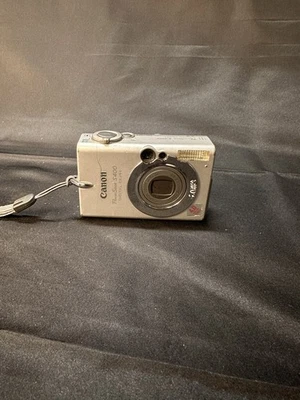 Canon PowerShot Digital ELPH S400 4.0MP Digital Camera Silver UNTESTED for parts - Image 1 of 4