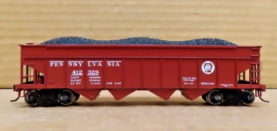 BOWSER 42065 H22a 4 BAY HOPPER PENNSYLVANIA CIRCLE KEYSTONE #41329 HO SCALE - Image 1 of 3