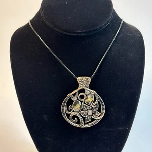 Y2K Jewelry Flower Pendant Necklace Cute 2000s Retro Accessory Silver Tone - Picture 1 of 6