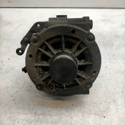 A0001502550 Alternatore  MERCEDES-BENZ Classe C (W/S203) 200 CDI SW 5p/d/2148cc - Immagine 1 di 4