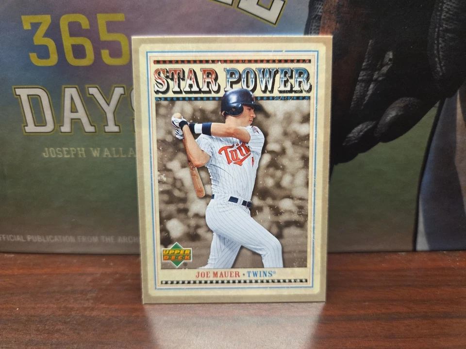 2007 Upper Deck - Star Power Joe Mauer #SP-JM Twins - Image 1 of 2