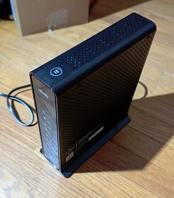 XFINITY MODEM / ROUTER / WIFI ARRIS MODEL TG862G/CT TG02DH7862CT - Image 1 of 4