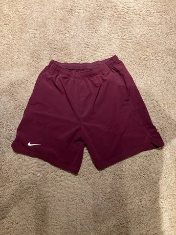 NIKE University of Minnesota Maroon Athletic Shorts Size Large NWOT Cover