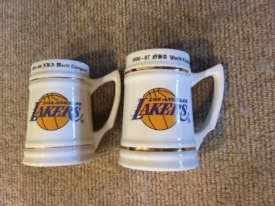 2 tazas de cerveza de los Angeles Lakers 1986-87 y 1987-88 campeones mundiales de la NBA Stein  Foto 1 de 4