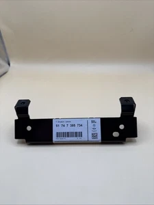 Soporte delantero genuino BMW 2014-2021 F20 F21 F22 F30 F32 51747385734 NUEVO OEM - Imagen 1 de 3