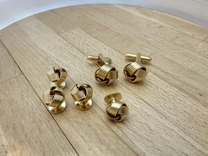 Set of Gold Tone Love Knot Tuxedo Cufflinks Shirt Studs - Picture 1 of 2
