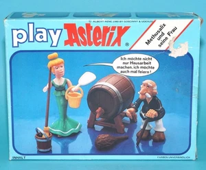 ASTERIX PLAY ACTION FIGURES 6241 GERIATRIX & WIFE SET BOXED GERMAN BOX 1984 C... - Picture 1 of 12