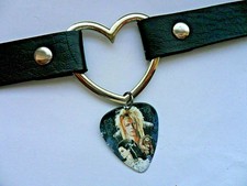 DAVID BOWIE / LABYRINTH  Guitar Pick  Rivet Black Heart Choker Collar Necklace 