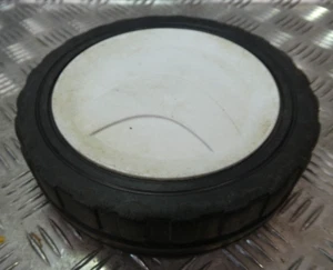 Stihl Rma Viking Battery Rasenmaher Drive Rear With Hub Cap - 63387000490 - Picture 1 of 4