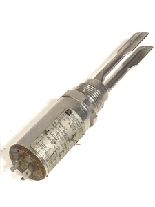 Endress + Hauser FTL260-1020 level limit switch - Picture 1 of 3