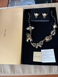 Enorme collana ape Heidi Daus set ragno scarabeo multicolore con orecchini a mosca - Foto 1 di 9